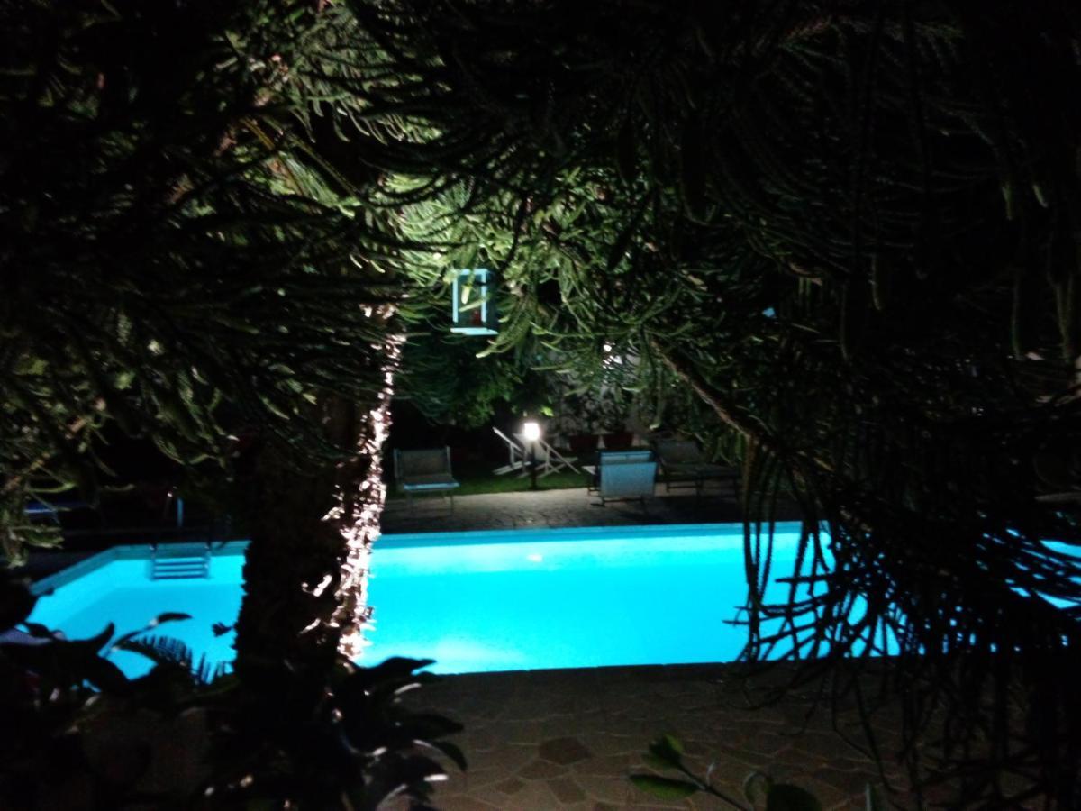 Casa Vacanza Augusto Uggiano La Chiesa Luaran gambar