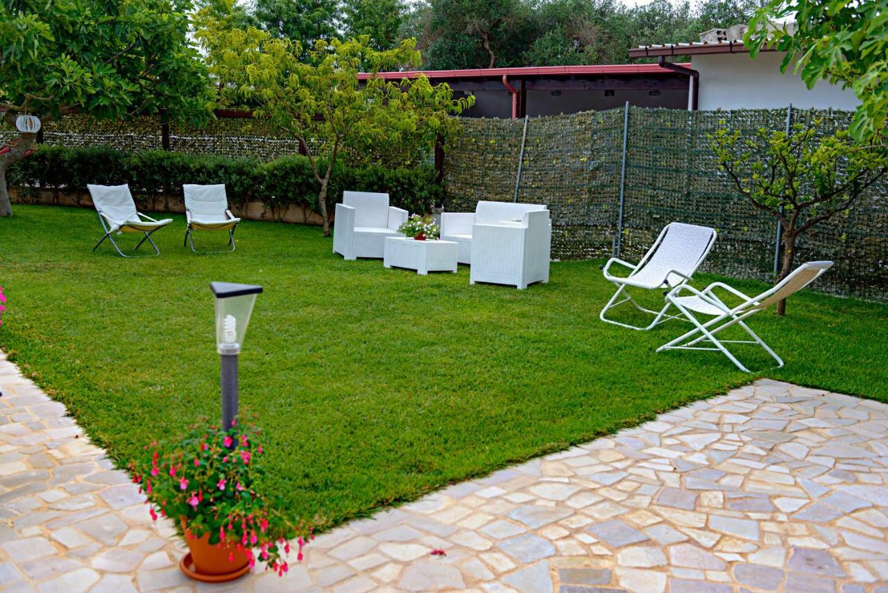 Casa Vacanza Augusto Uggiano La Chiesa Luaran gambar